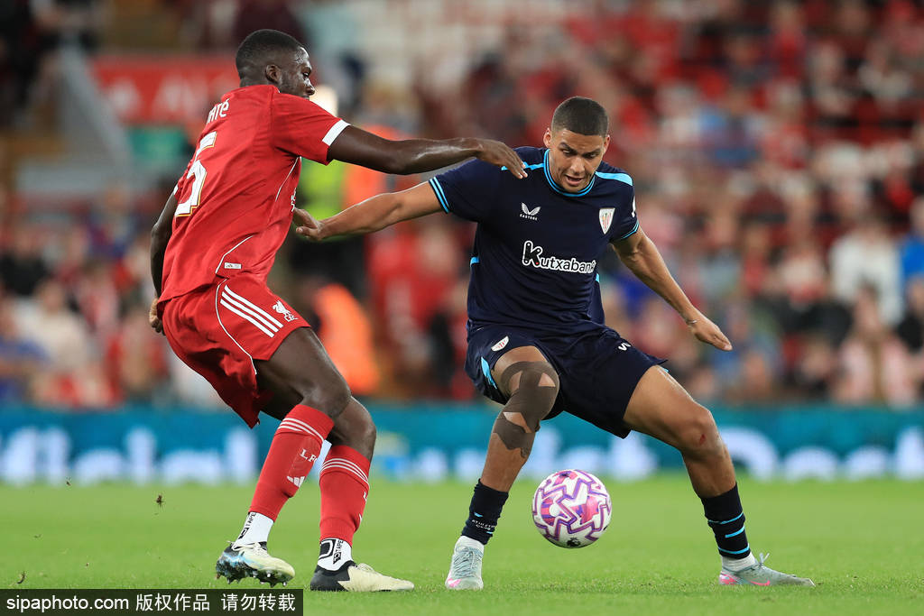 利物浦核心后卫或将转会皇马，豪门暗战升级！